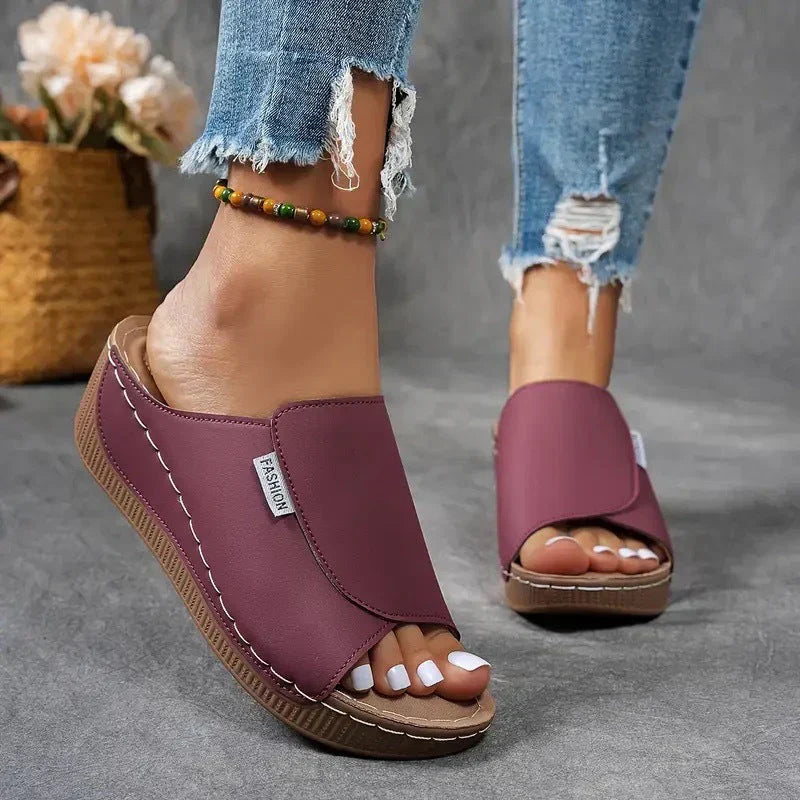 Marchéa | Mules Compensées en Cuir Respirant